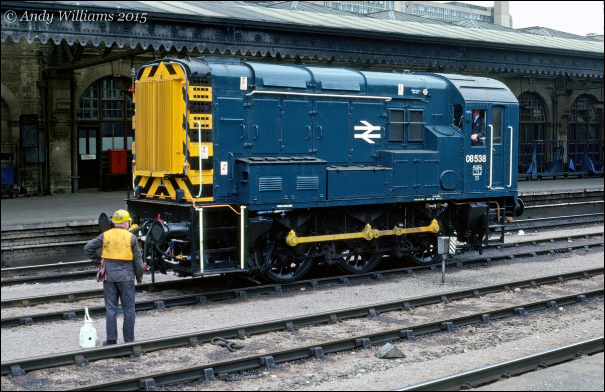 08538 at Sheffield Midland