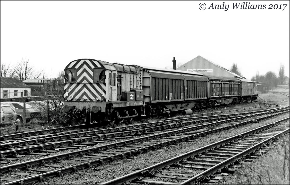 08765 at Bloxwich