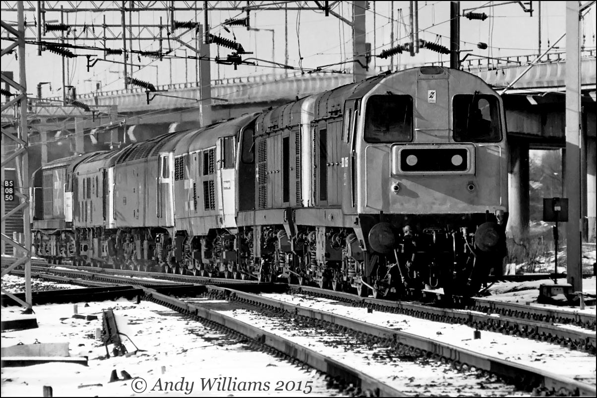 20135 and convoy at Bescot