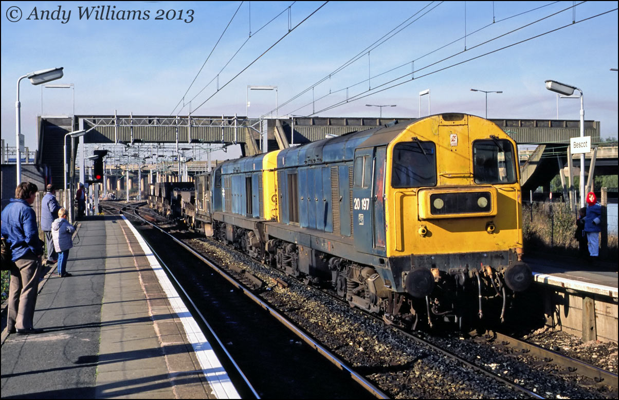 20197 and 20013 at Bescot