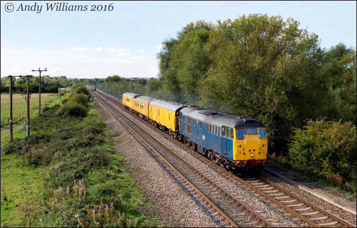 31106 at Willington
