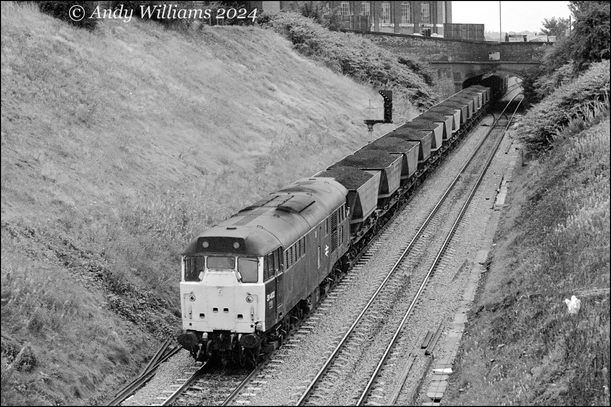 31402 banking up Camp Hill