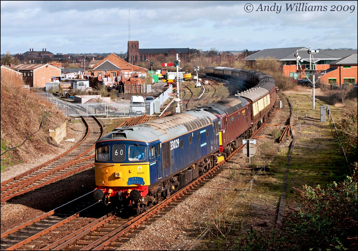 33029 and 33207 at Sutton Bridge Jct