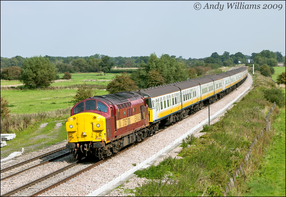 37057 at Shrivenham