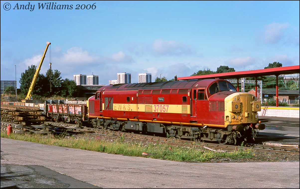 37057 at Walsall Tasker St