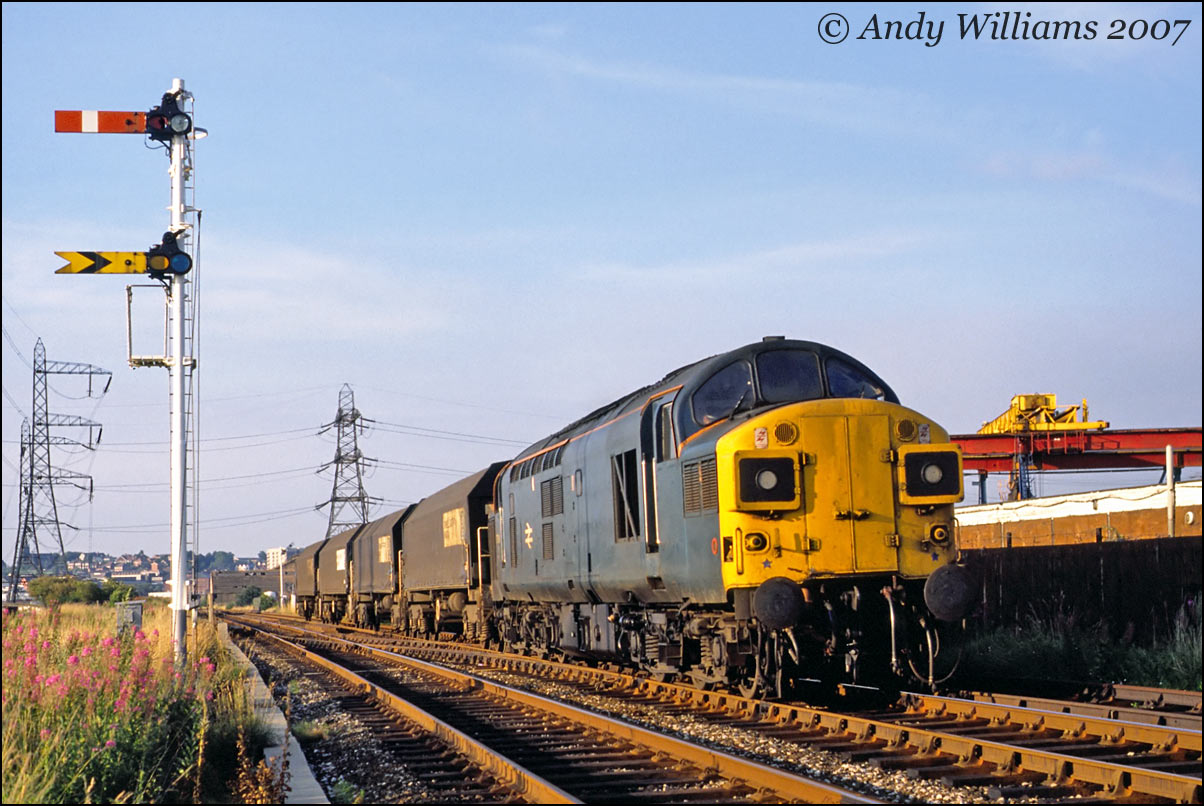 37094 at Golds Hill