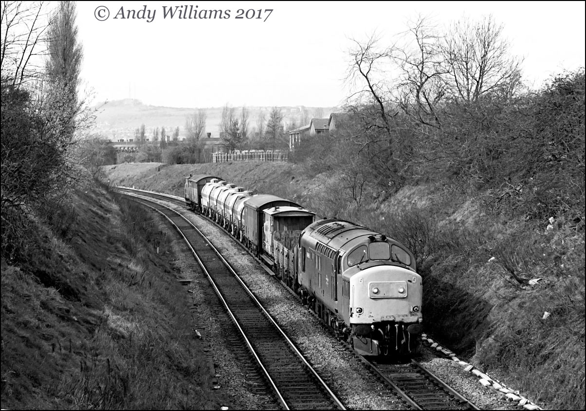 37185 at Smethwick West