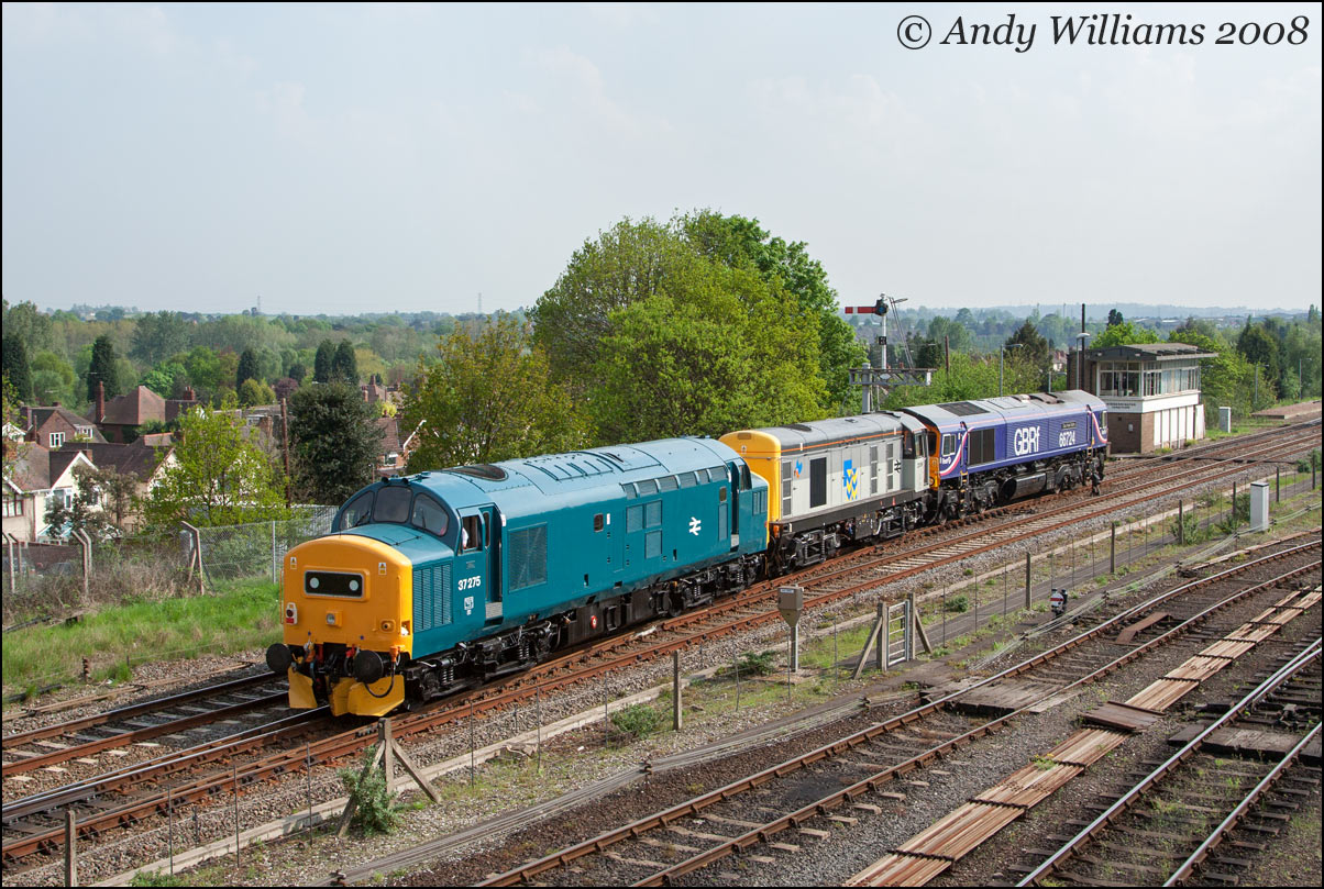 37275, 20096 and 66724 at Kidderminster
