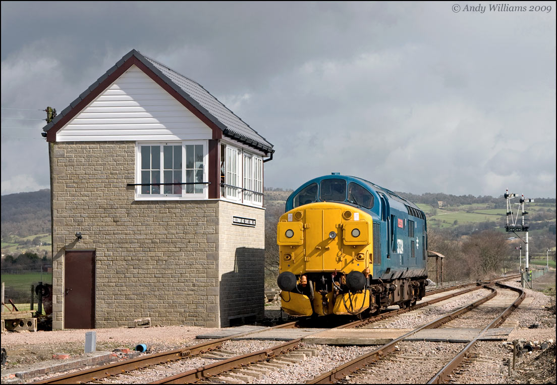 37324 at Cheltenham Racecourse