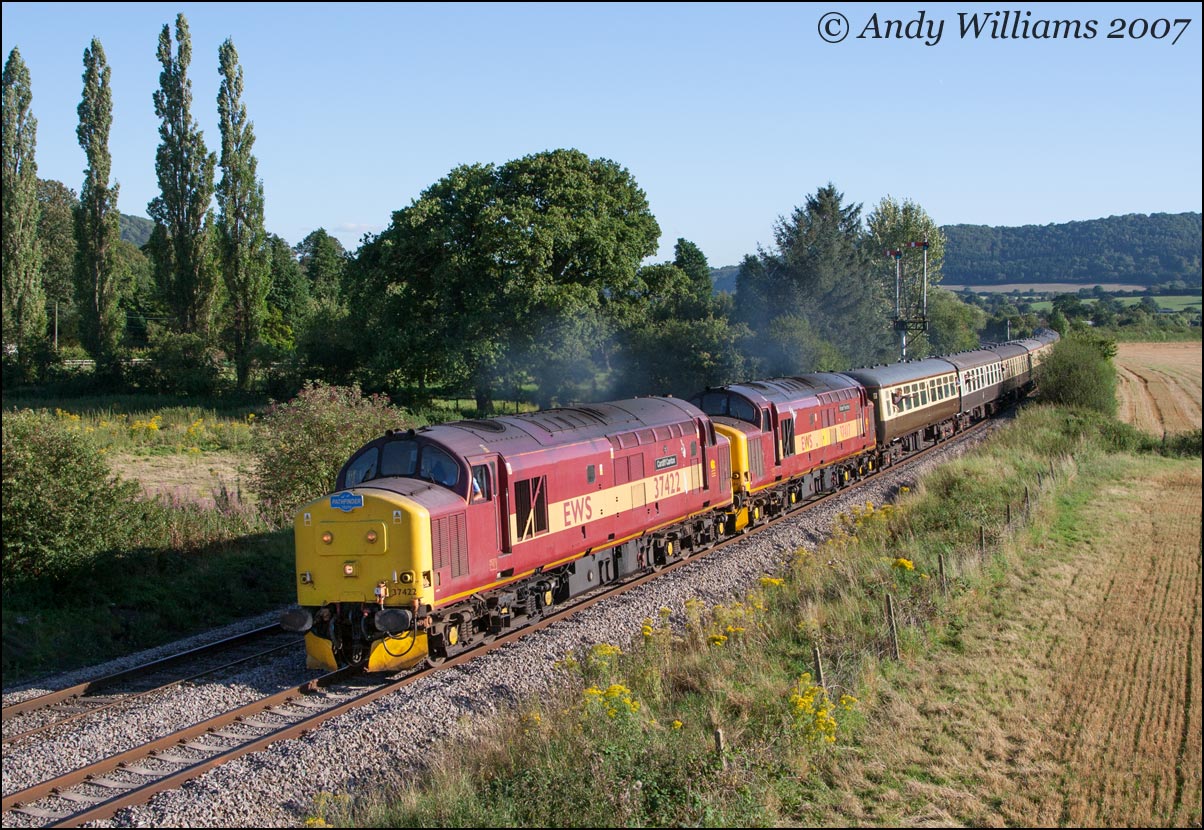 37422 and 37417 at CravenArms
