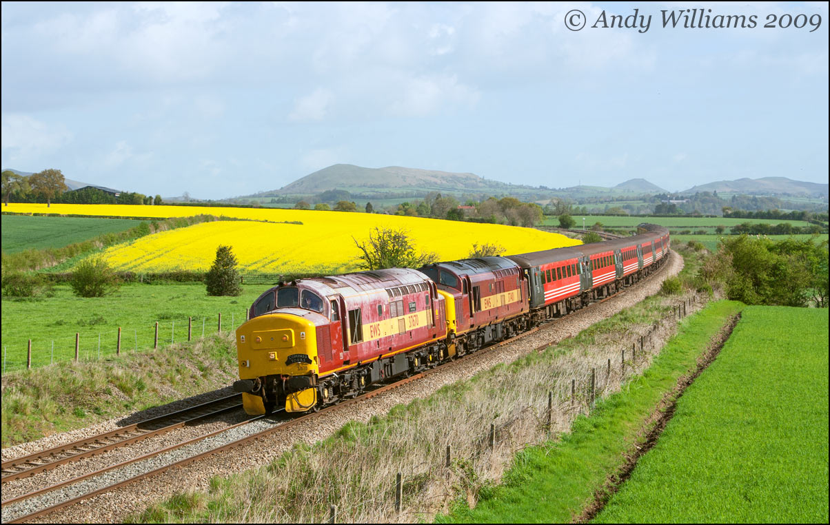 37670 and 37401 at Wistanstow