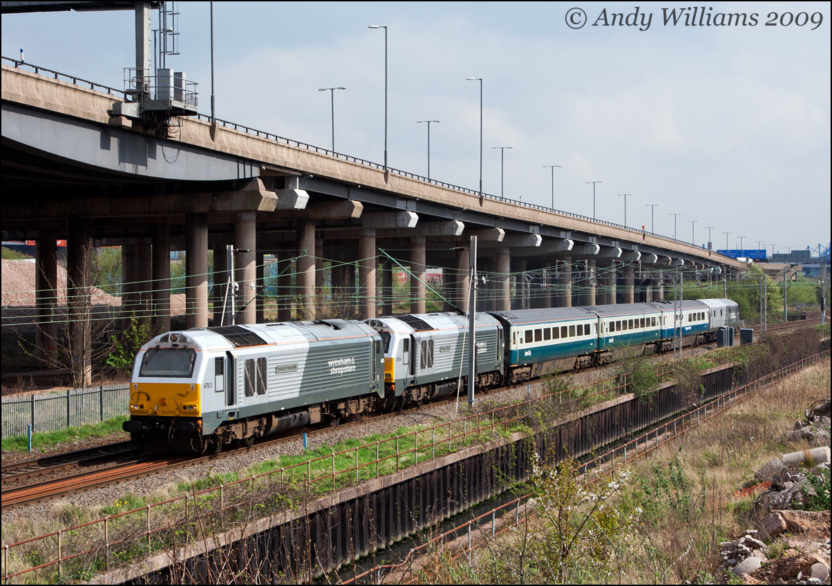 67013 and 67014 at Bescot