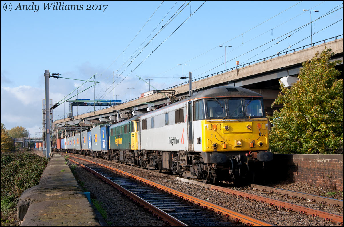 86637 and 86613 at Bescot