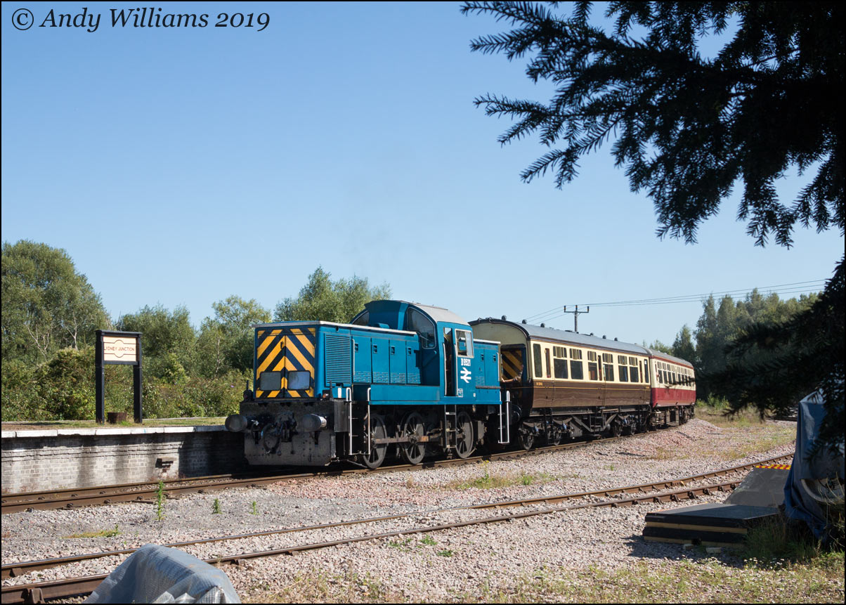 D9521 at Lydney Jct