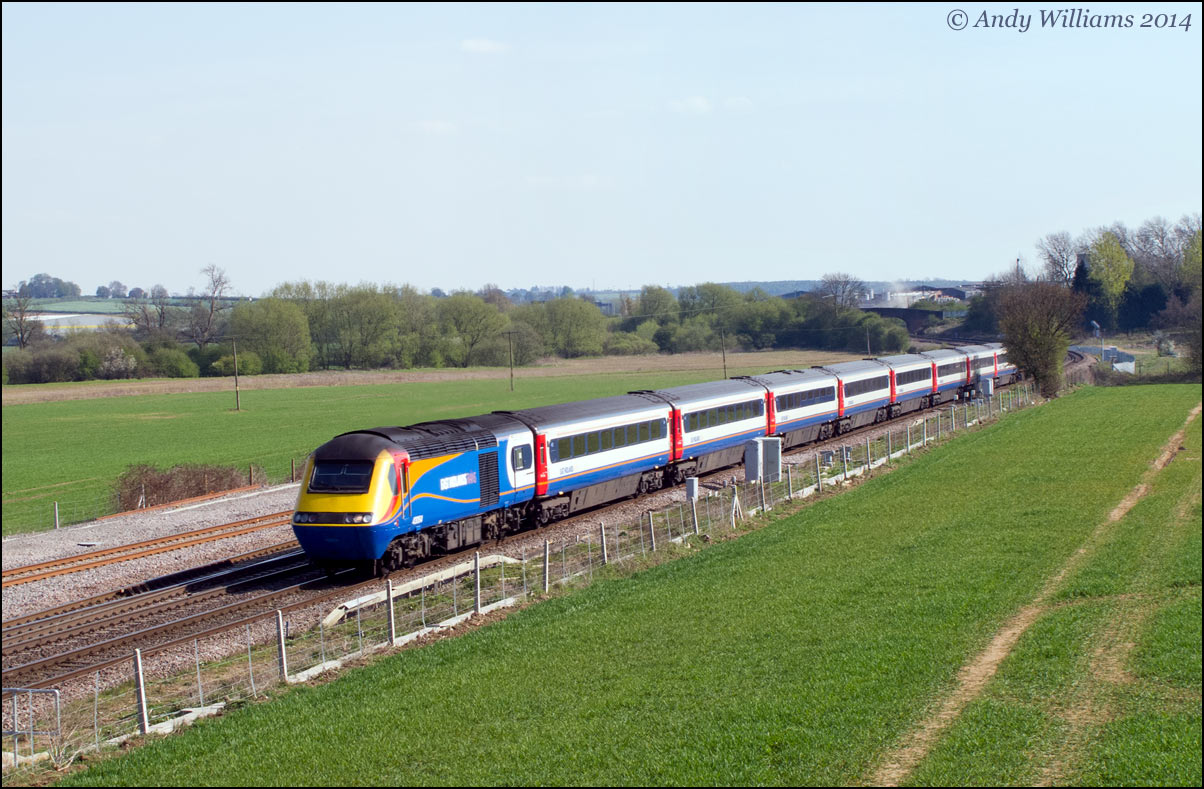 HST at Harrowden Jct