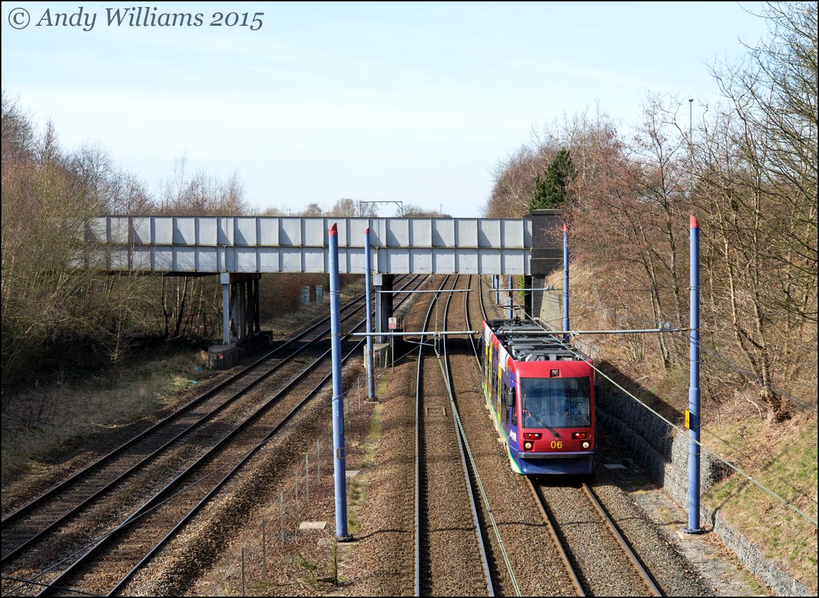 Tram 06 at Soho Benson Road