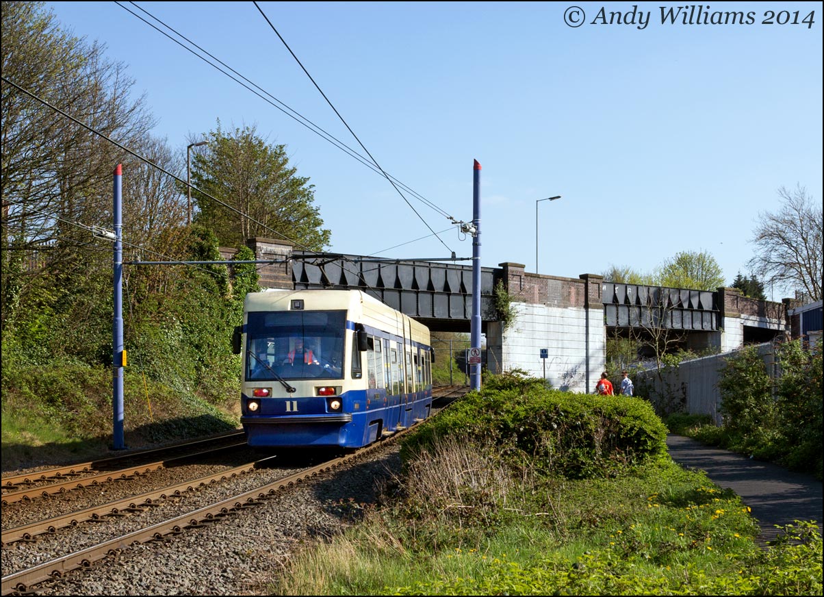 Tram 11 at Black Lake