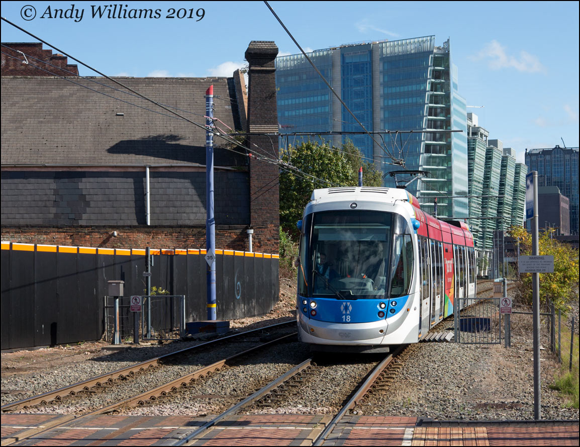 Tram 18 at St Paul's