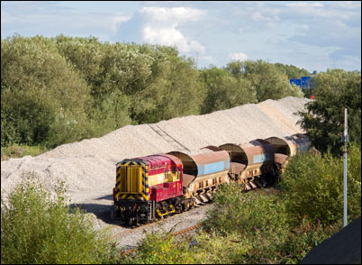 08865 shunting Bescot Virtual
Quarry