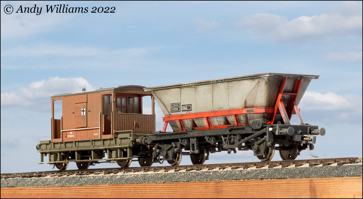 Hornby brake van and HAA