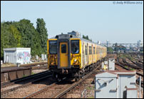 455868 at Clapham Jct